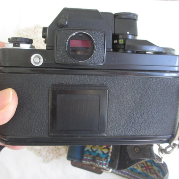 Nikon F2AS 35 mm SLR Film Camera w/28 mm Lens - Picture 2 of 10